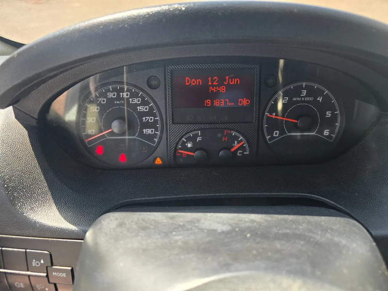 الشاحنات الصغيرة المسطحة, الشاحنات الصغيرة كابينة مزدوجة Citroën Jumper 3.0 HDI open laadbak: صور 14