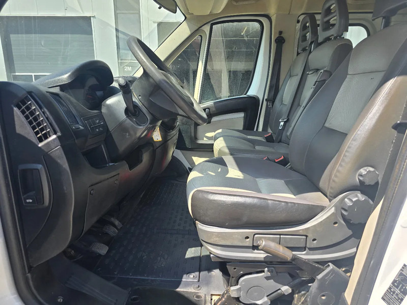 الشاحنات الصغيرة المسطحة, الشاحنات الصغيرة كابينة مزدوجة Citroën Jumper 3.0 HDI open laadbak: صور 12
