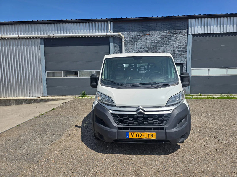 Citroën Jumper 3.0 HDI open laadbak - الشاحنات الصغيرة المسطحة, الشاحنات الصغيرة كابينة مزدوجة: صور 2 Citroën Jumper 3.0 HDI open laadbak - الشاحنات الصغيرة المسطحة, الشاحنات الصغيرة كابينة مزدوجة: صور 2