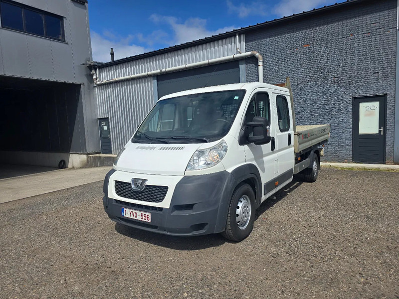 Peugeot Boxer 3.0 7 seats - الشاحنات الصغيرة المسطحة, الشاحنات الصغيرة كابينة مزدوجة: صور 1 Peugeot Boxer 3.0 7 seats - الشاحنات الصغيرة المسطحة, الشاحنات الصغيرة كابينة مزدوجة: صور 1