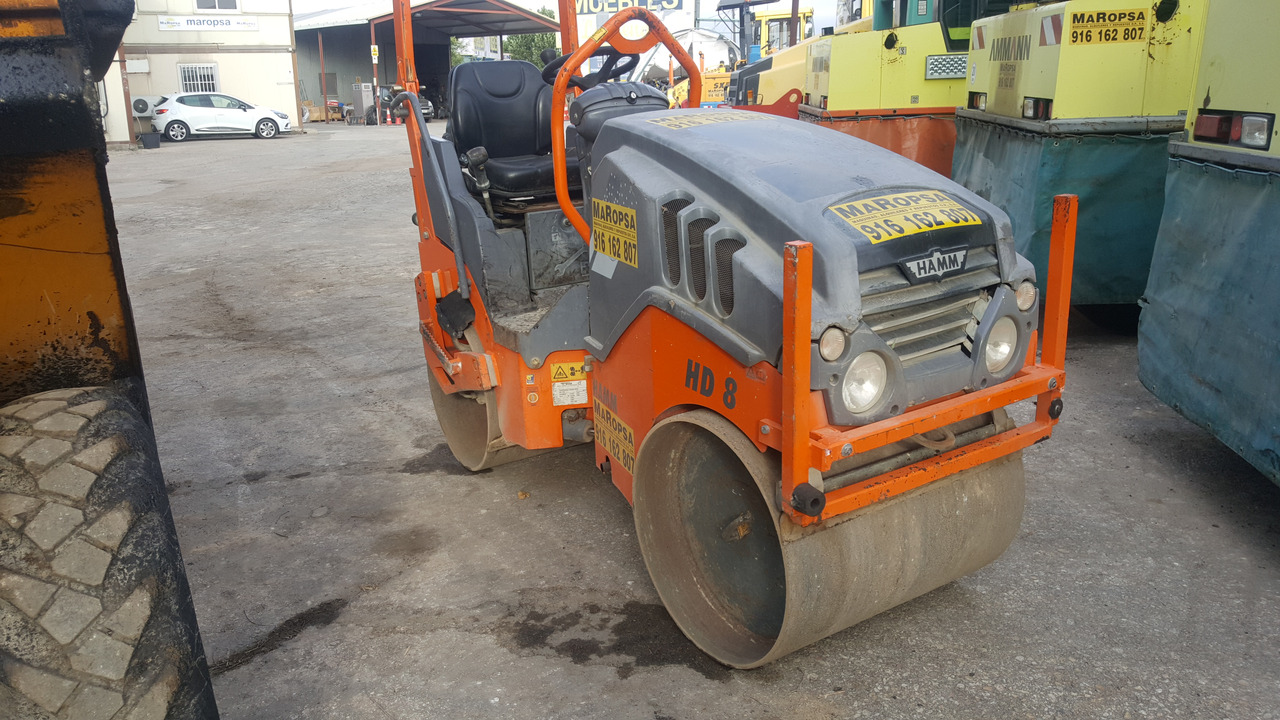 Doble Vibrante Hamm HD 8 - مدحلة الأسفلت: صور 1 Doble Vibrante Hamm HD 8 - مدحلة الأسفلت: صور 1