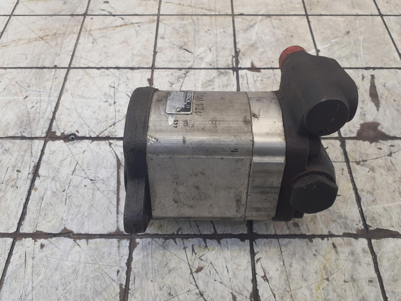 Bosch LTM 1090 emergency steering pump - مضخة التوجيه - موبايل كرين: صور 2 Bosch LTM 1090 emergency steering pump - مضخة التوجيه - موبايل كرين: صور 2