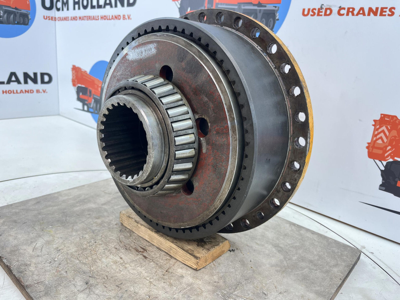 FAUN RTF 30 Planetary gear 15-23-63-36-3pl-H25-24 - محرك السفر - موبايل كرين: صور 3 FAUN RTF 30 Planetary gear 15-23-63-36-3pl-H25-24 - محرك السفر - موبايل كرين: صور 3