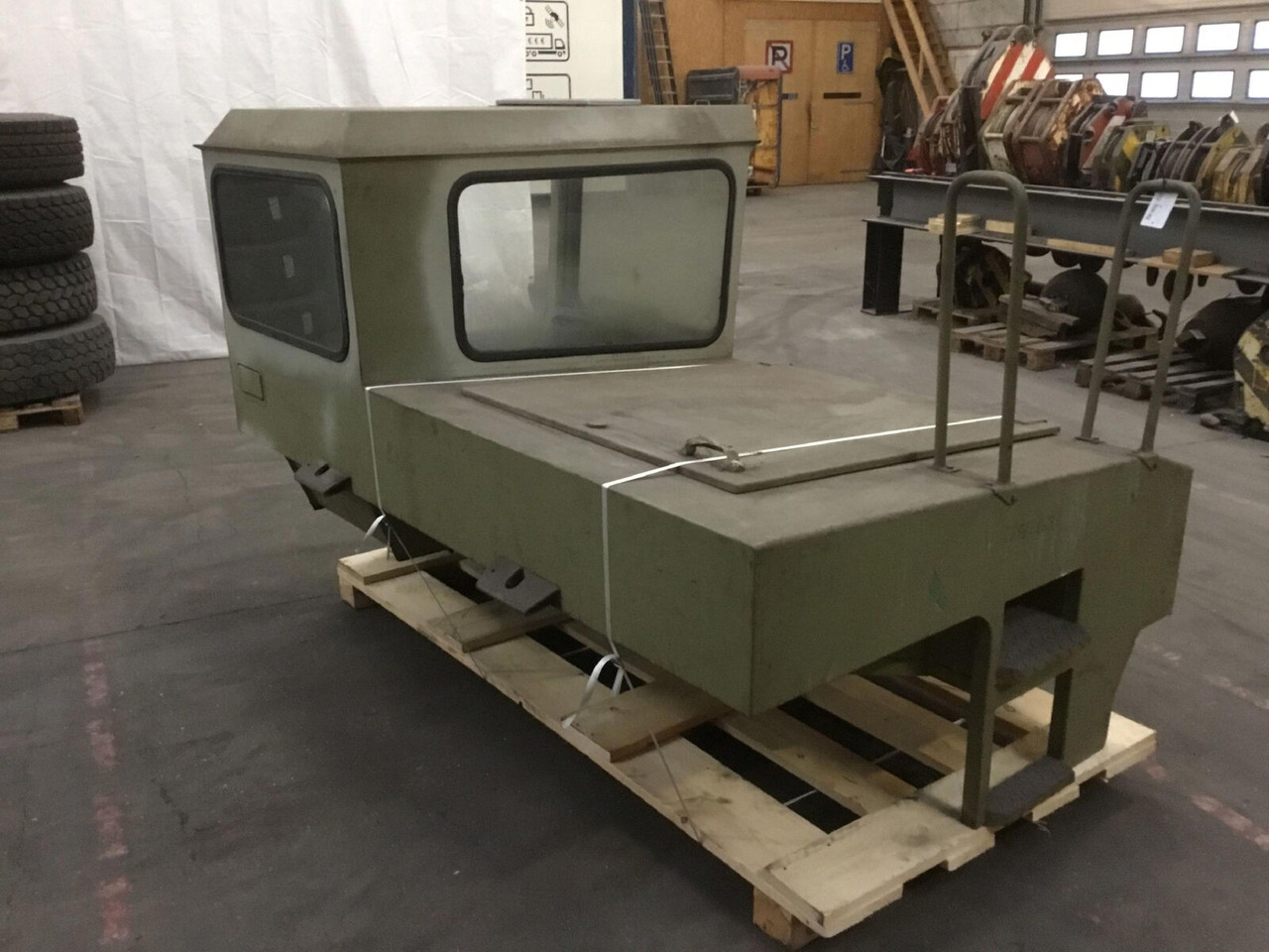 FAUN RTF 30 lower cabin - الكبائن - موبايل كرين: صور 4 FAUN RTF 30 lower cabin - الكبائن - موبايل كرين: صور 4