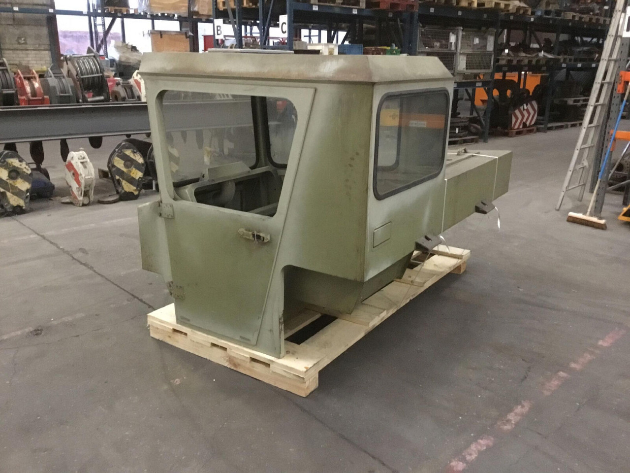 FAUN RTF 30 lower cabin - الكبائن - موبايل كرين: صور 3 FAUN RTF 30 lower cabin - الكبائن - موبايل كرين: صور 3