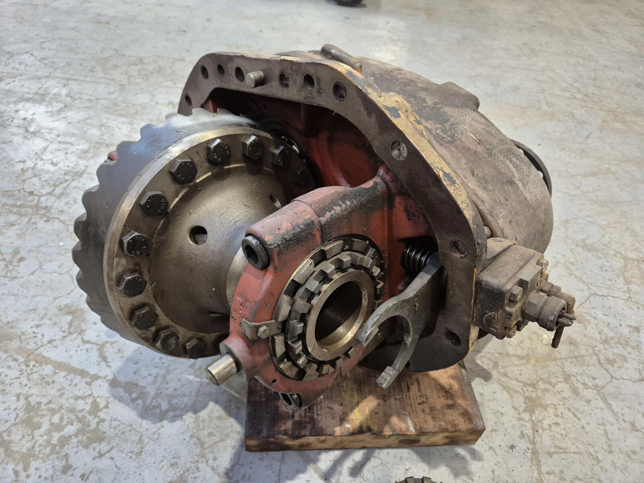 FAUN RTF 60 mid differential 12 x 27 - التفاضلية والعتاد - موبايل كرين: صور 1 FAUN RTF 60 mid differential 12 x 27 - التفاضلية والعتاد - موبايل كرين: صور 1