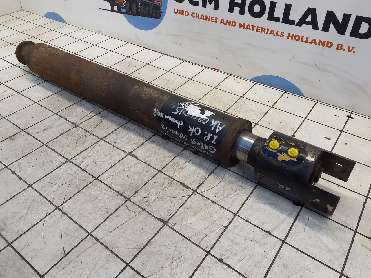 Grove AT 422 outrigger cylinder - الاسطوانة الهيدروليكية - الرافعة: صور 3 Grove AT 422 outrigger cylinder - الاسطوانة الهيدروليكية - الرافعة: صور 3