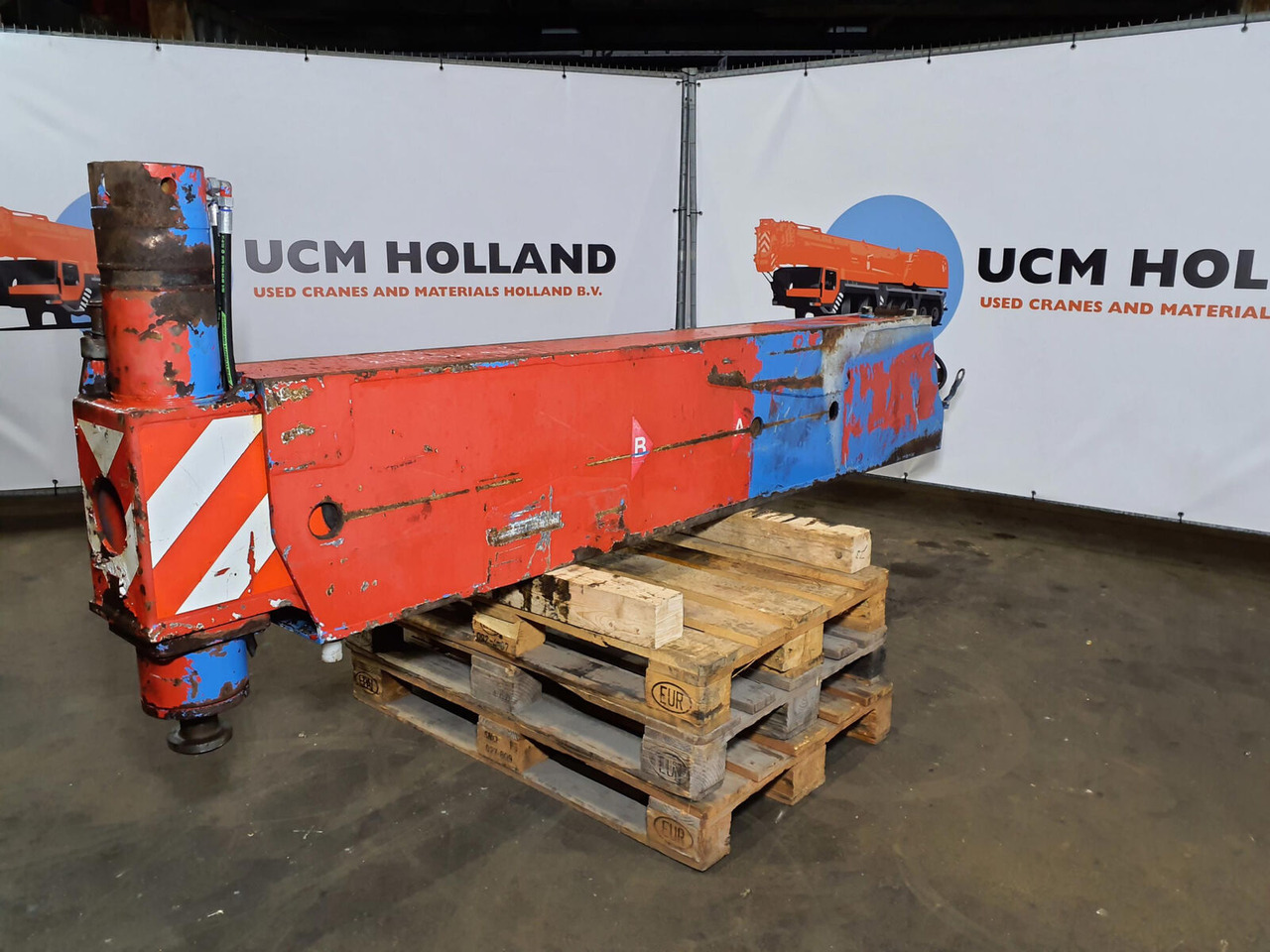 Grove GMK 5130-1 outrigger beam complete front - تعليق - موبايل كرين: صور 2 Grove GMK 5130-1 outrigger beam complete front - تعليق - موبايل كرين: صور 2