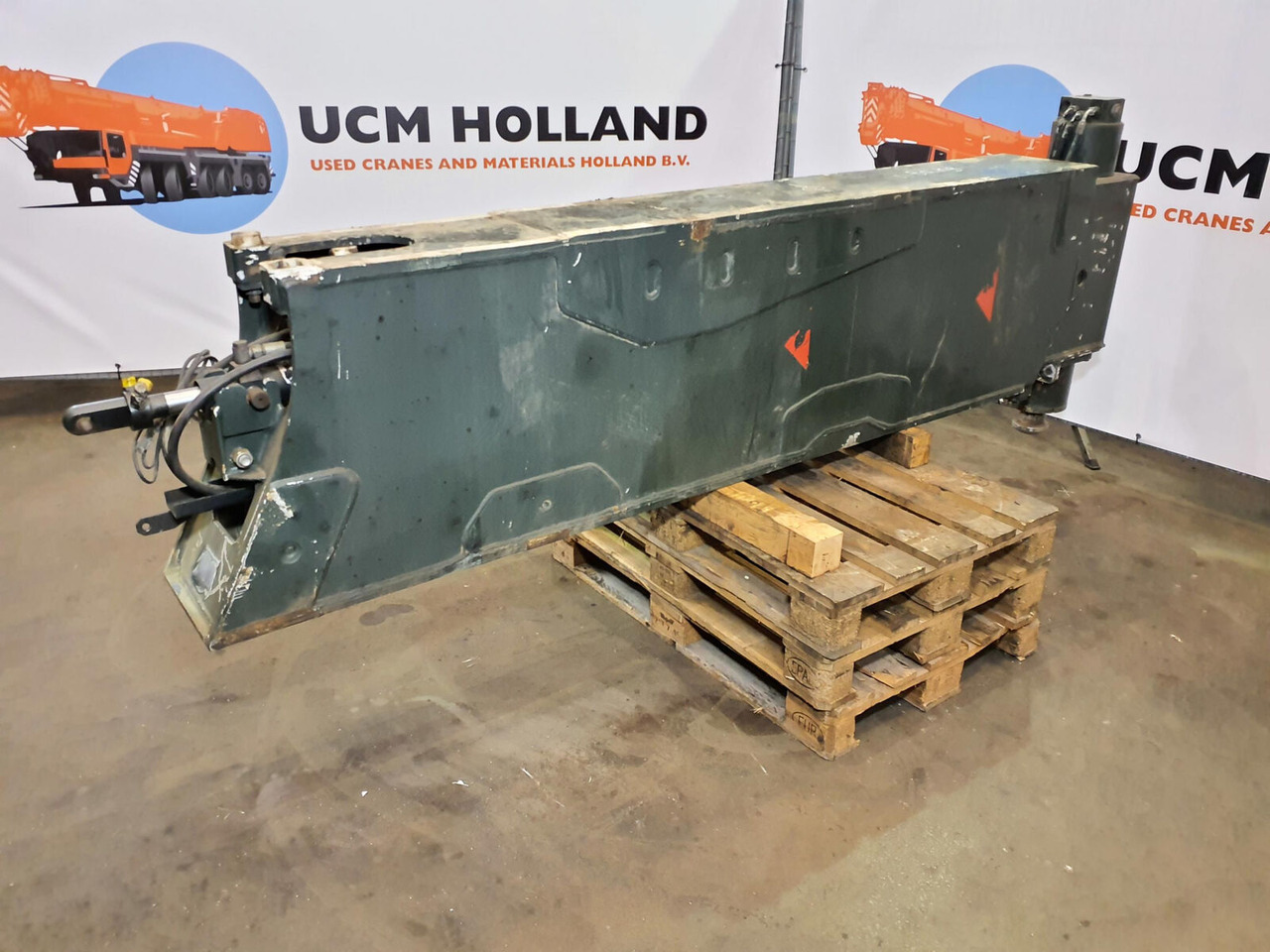 Grove GMK 5220 sliding beam rear complete - تعليق - موبايل كرين: صور 4 Grove GMK 5220 sliding beam rear complete - تعليق - موبايل كرين: صور 4