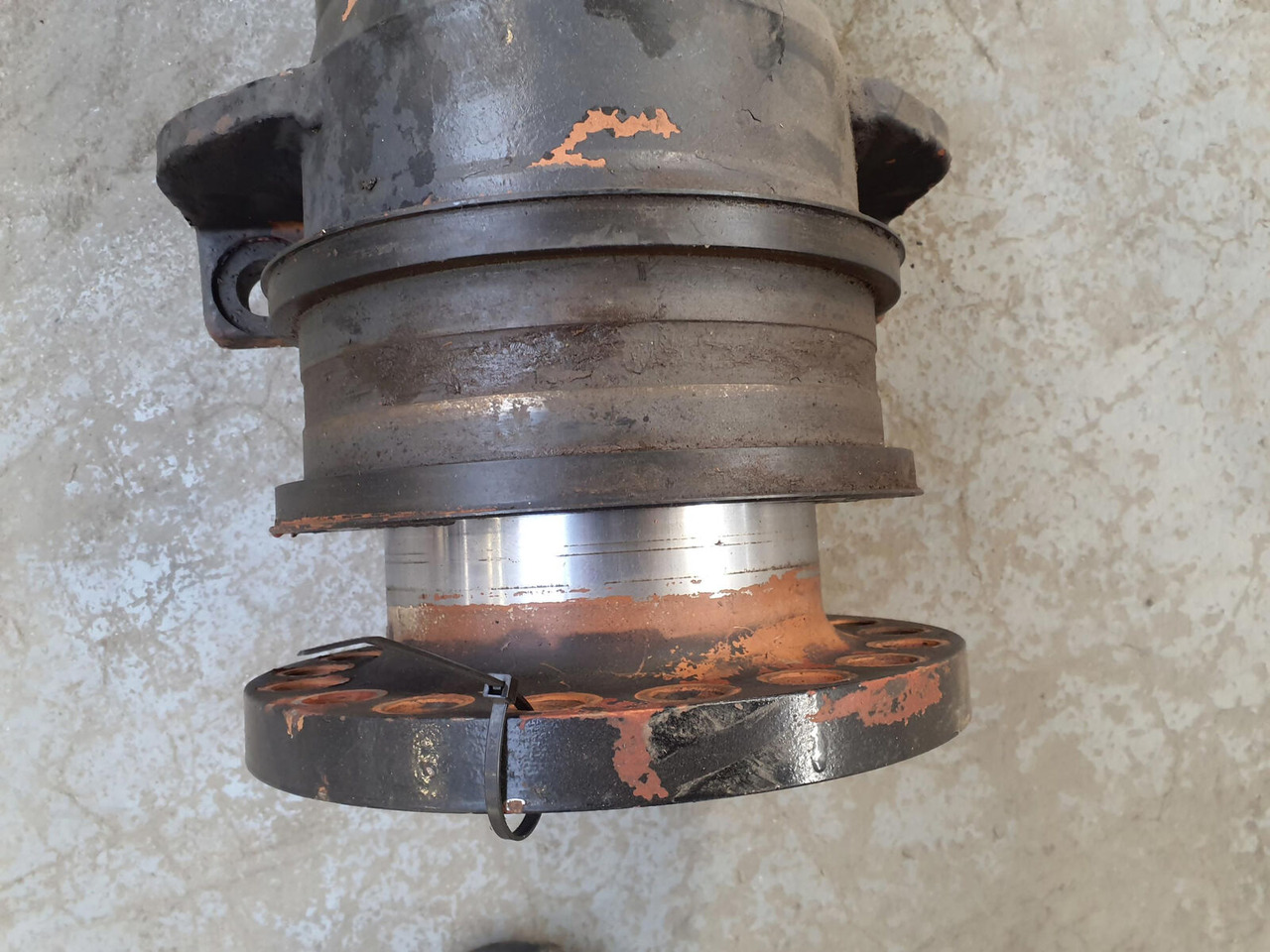 Grove GMK suspension cylinder - الاسطوانة الهيدروليكية - الرافعة: صور 5 Grove GMK suspension cylinder - الاسطوانة الهيدروليكية - الرافعة: صور 5