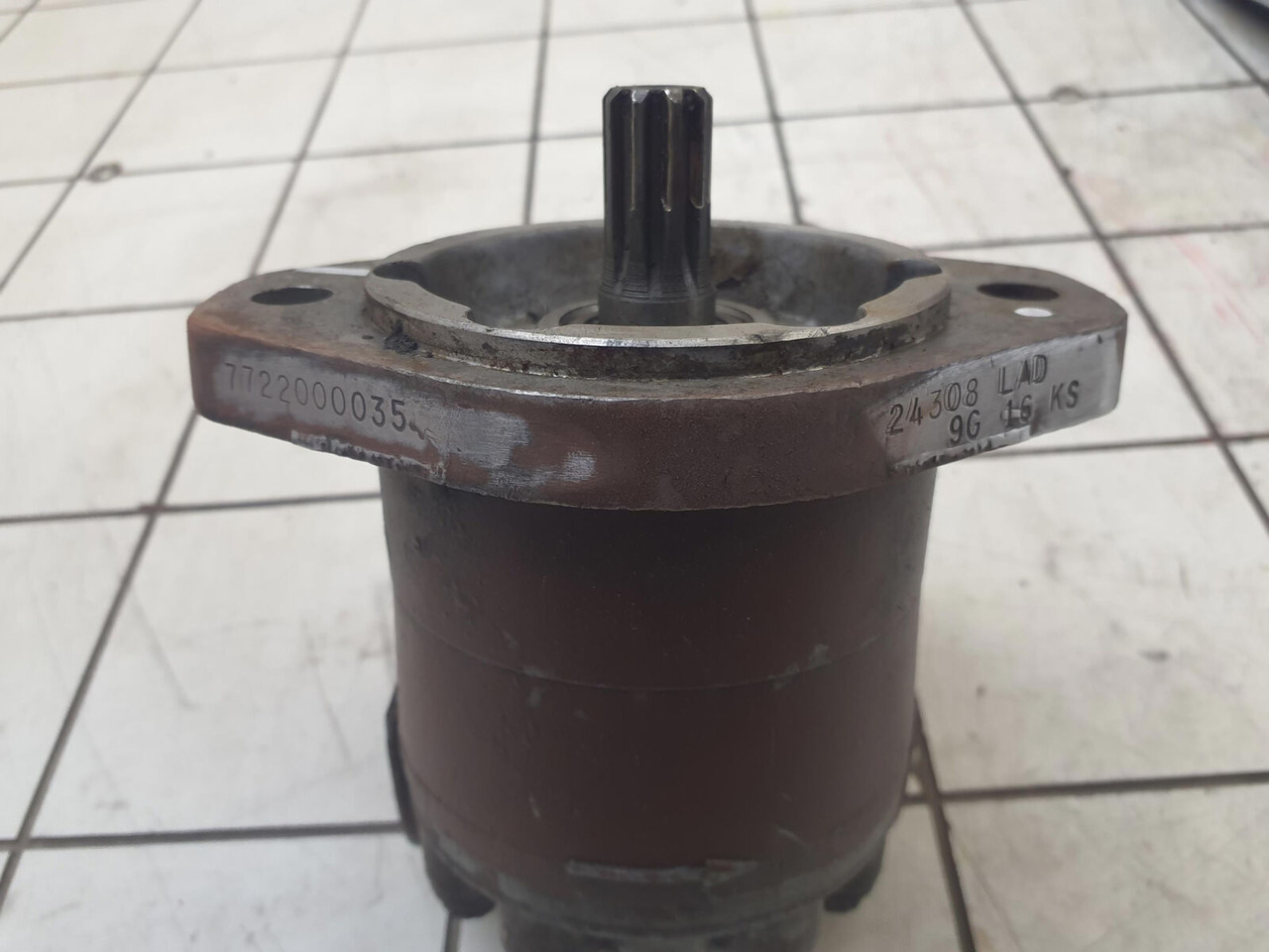 Grove steering pump - مضخة التوجيه - الرافعة: صور 5 Grove steering pump - مضخة التوجيه - الرافعة: صور 5