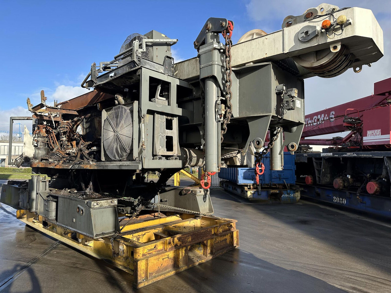 Liebherr LR 1160 - رافعة مجنزرة: صور 3 Liebherr LR 1160 - رافعة مجنزرة: صور 3