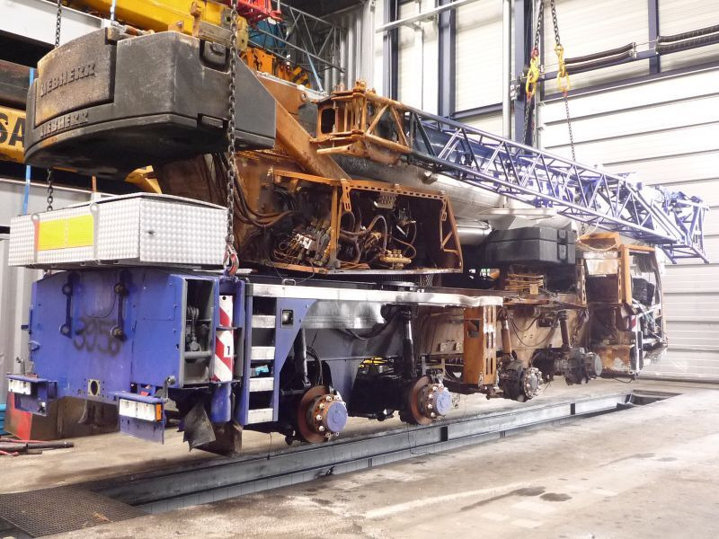 Liebherr LTM 1070-4.2 for parts - رافعة لجميع التضاريس: صور 2 Liebherr LTM 1070-4.2 for parts - رافعة لجميع التضاريس: صور 2
