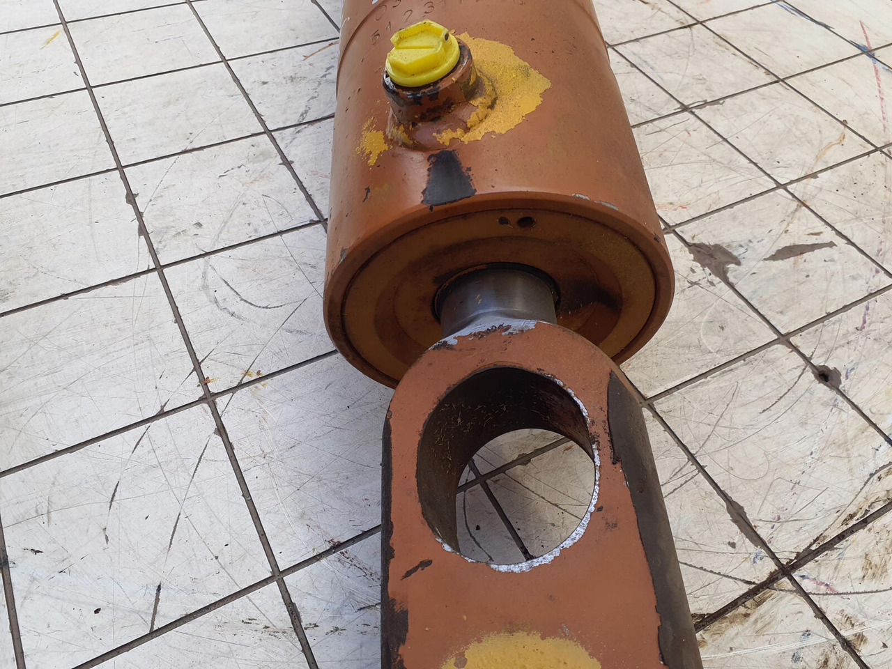 Liebherr LTM 1140 counterweight hydro cylinder - الاسطوانة الهيدروليكية - موبايل كرين: صور 5 Liebherr LTM 1140 counterweight hydro cylinder - الاسطوانة الهيدروليكية - موبايل كرين: صور 5