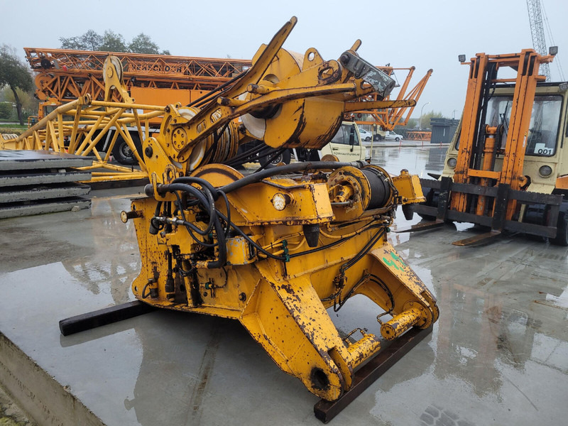 Liebherr LTM 1300 luffing jib winch with frame - ونش كرين: صور 4 Liebherr LTM 1300 luffing jib winch with frame - ونش كرين: صور 4