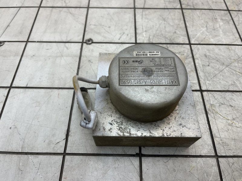 Liebherr LTM 1400-7.1 angle transmitter - مِکشاف - الرافعة: صور 3 Liebherr LTM 1400-7.1 angle transmitter - مِکشاف - الرافعة: صور 3