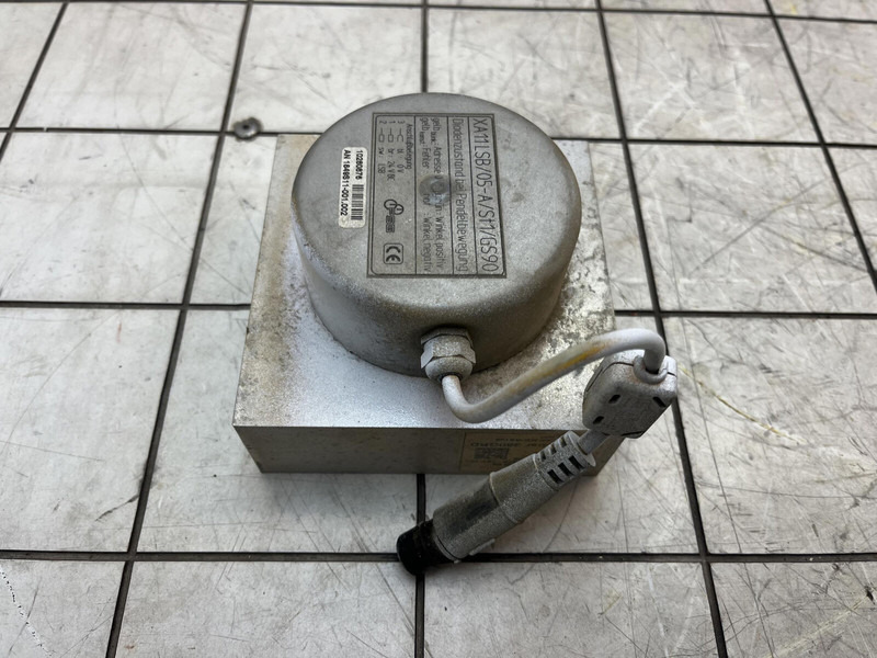 Liebherr LTM 1400-7.1 angle transmitter - مِکشاف - الرافعة: صور 4 Liebherr LTM 1400-7.1 angle transmitter - مِکشاف - الرافعة: صور 4