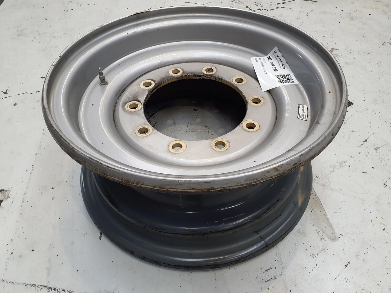 Liebherr Rim 445/95R25 10 12 1p - الجنوط - الرافعة: صور 1 Liebherr Rim 445/95R25 10 12 1p - الجنوط - الرافعة: صور 1