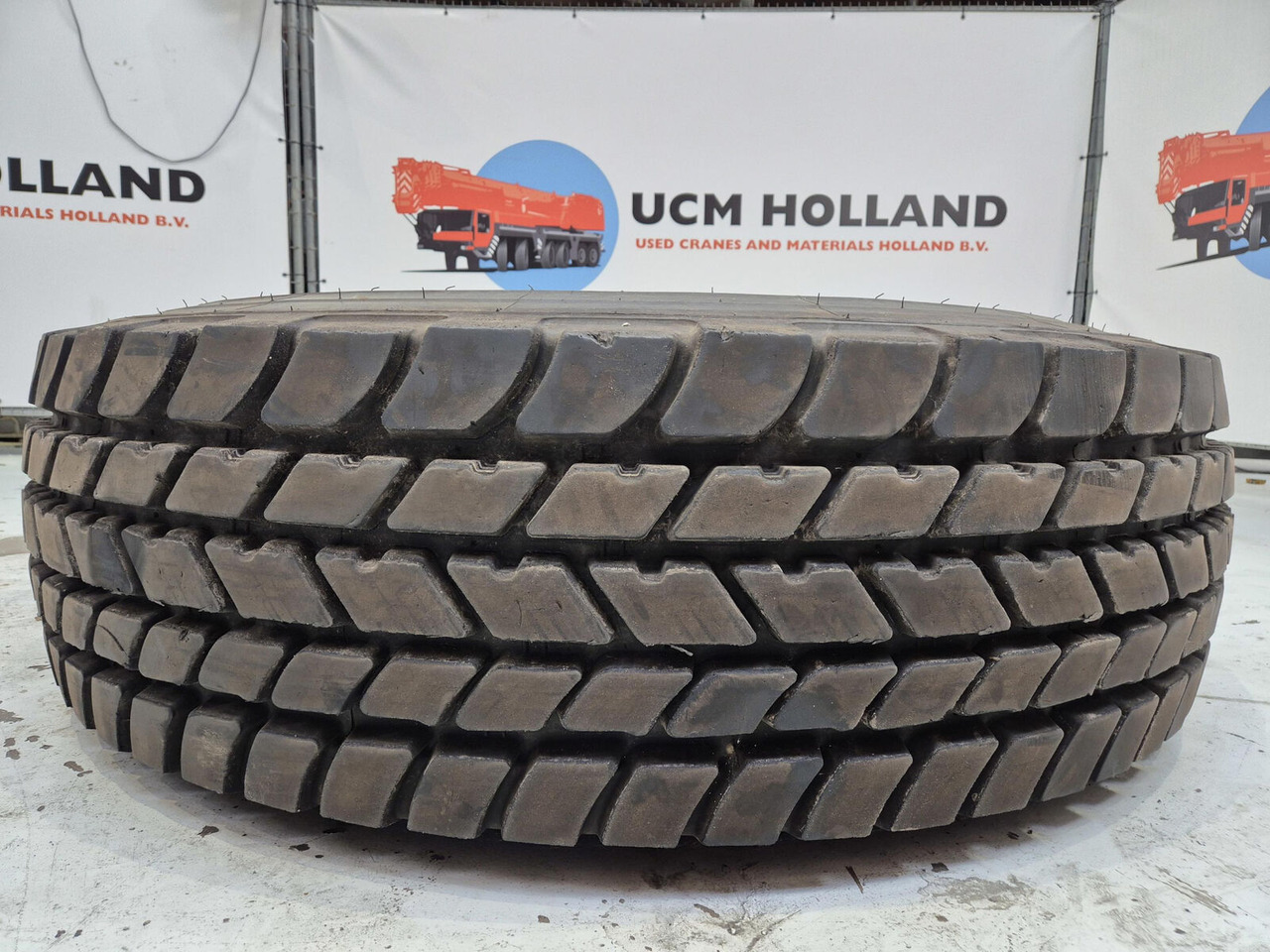 Michelin Wheel 445/95R25 10 12 1p - عجلات - الرافعة: صور 3 Michelin Wheel 445/95R25 10 12 1p - عجلات - الرافعة: صور 3
