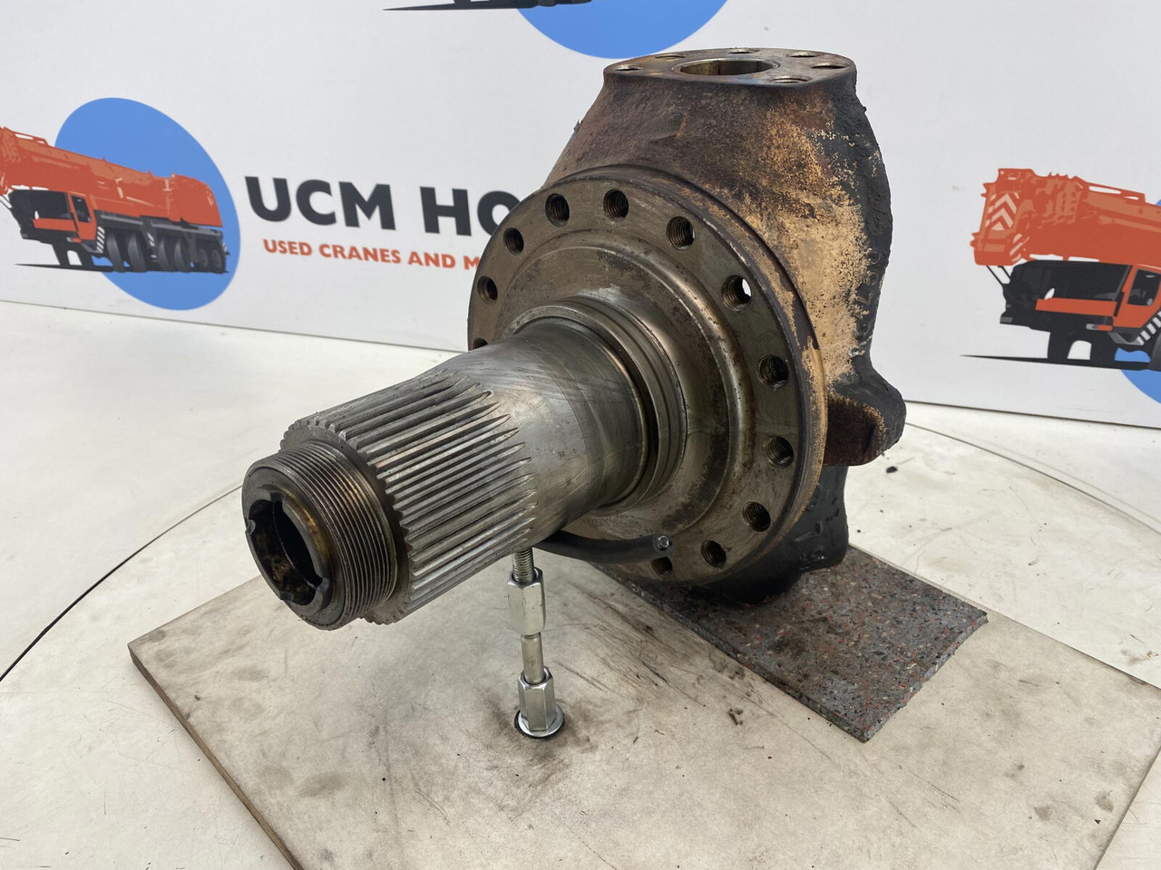 PPM 280 ATT Steering knuckle 16 holes axle 2 - مفصل التوجيه - الرافعة: صور 1 PPM 280 ATT Steering knuckle 16 holes axle 2 - مفصل التوجيه - الرافعة: صور 1