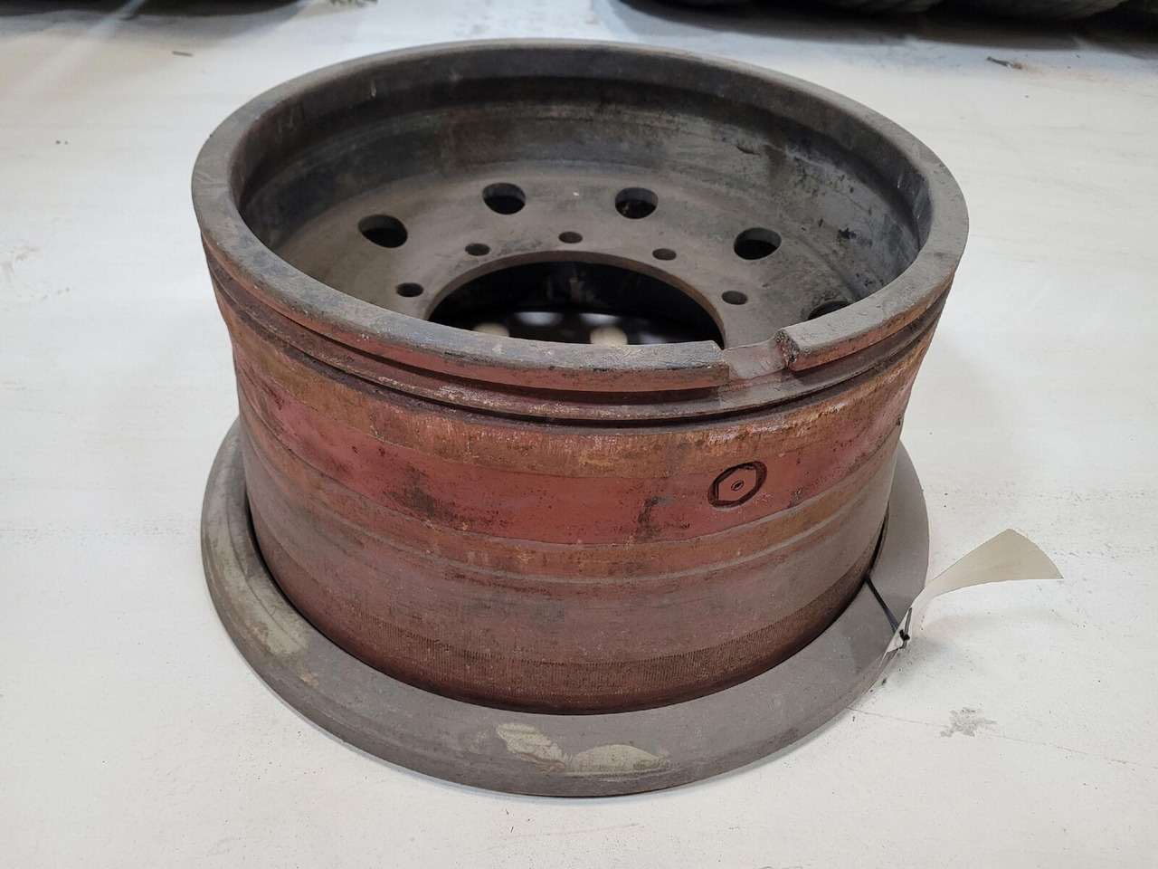 Rim 445/95R25 10 16.5 5p - الجنوط - الرافعة: صور 1 Rim 445/95R25 10 16.5 5p - الجنوط - الرافعة: صور 1