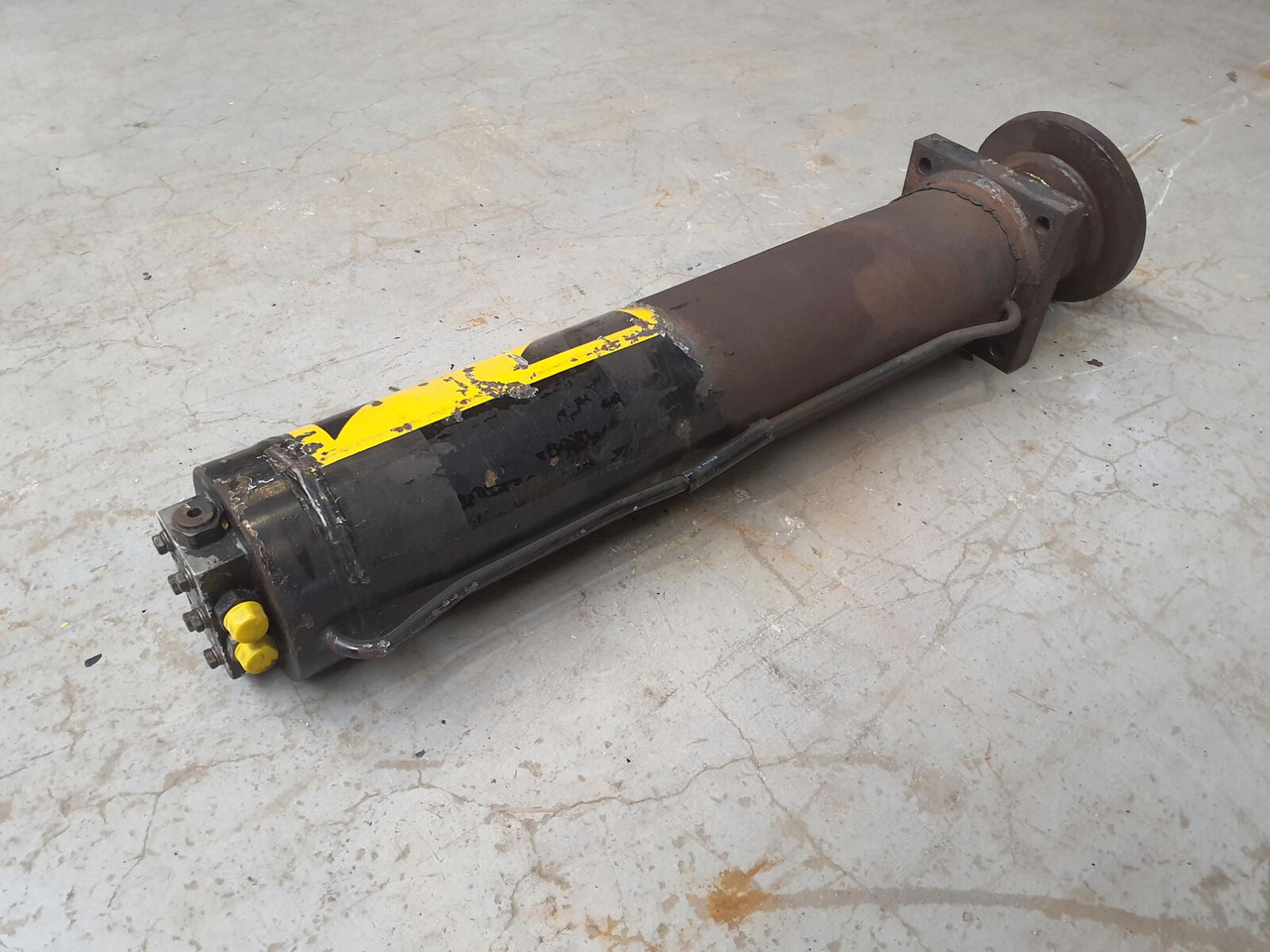 Spierings SK 598 Outrigger cylinder - الاسطوانة الهيدروليكية - موبايل كرين: صور 4 Spierings SK 598 Outrigger cylinder - الاسطوانة الهيدروليكية - موبايل كرين: صور 4