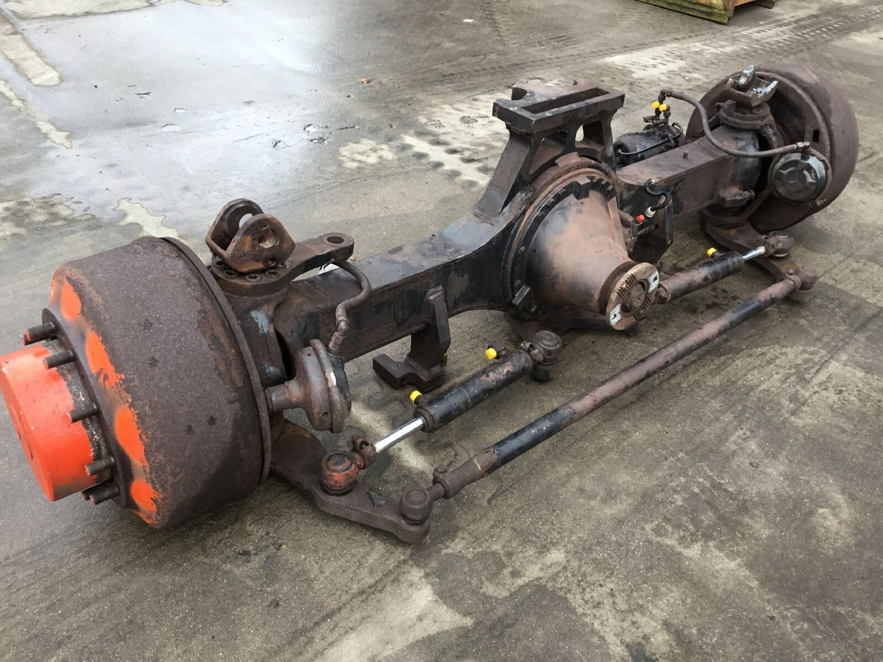 Terex AC 100 axle 2 - المحور و قطع الغيار - موبايل كرين: صور 4 Terex AC 100 axle 2 - المحور و قطع الغيار - موبايل كرين: صور 4