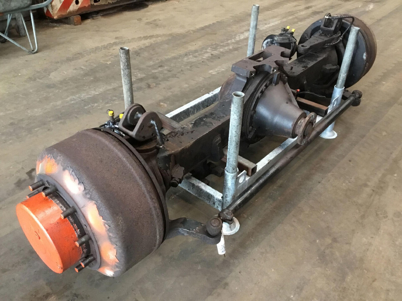 Terex AC 100 axle 5 - المحور و قطع الغيار - موبايل كرين: صور 2 Terex AC 100 axle 5 - المحور و قطع الغيار - موبايل كرين: صور 2