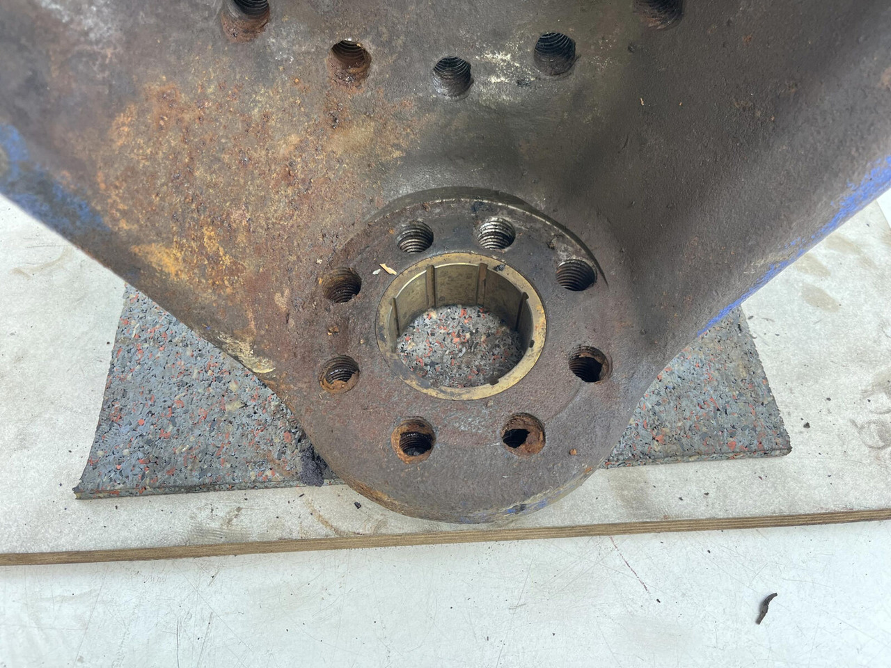 مفصل التوجيه - موبايل كرين Terex AC 155, AC 205 Steering knuckle 16 holes: صور 8 مفصل التوجيه - موبايل كرين Terex AC 155, AC 205 Steering knuckle 16 holes: صور 8