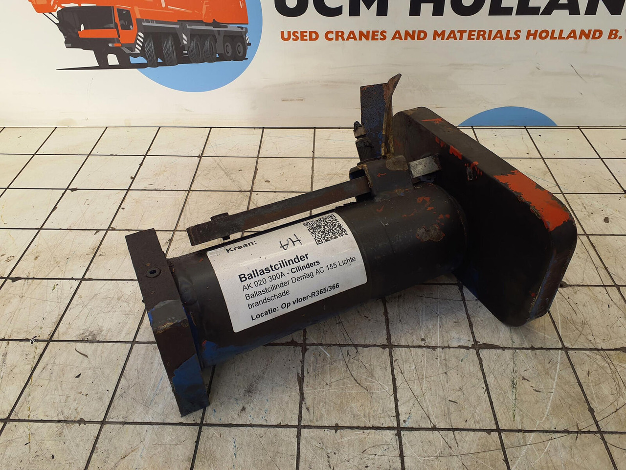 Terex AC 155 counterweight lift cylinder - الاسطوانة الهيدروليكية - موبايل كرين: صور 3 Terex AC 155 counterweight lift cylinder - الاسطوانة الهيدروليكية - موبايل كرين: صور 3