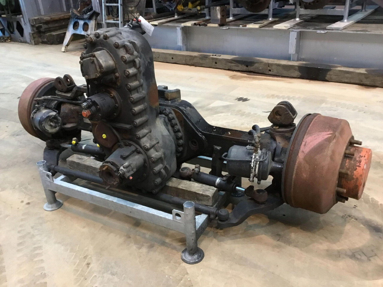 Terex AC 205 axle 2 - المحور و قطع الغيار - موبايل كرين: صور 3 Terex AC 205 axle 2 - المحور و قطع الغيار - موبايل كرين: صور 3