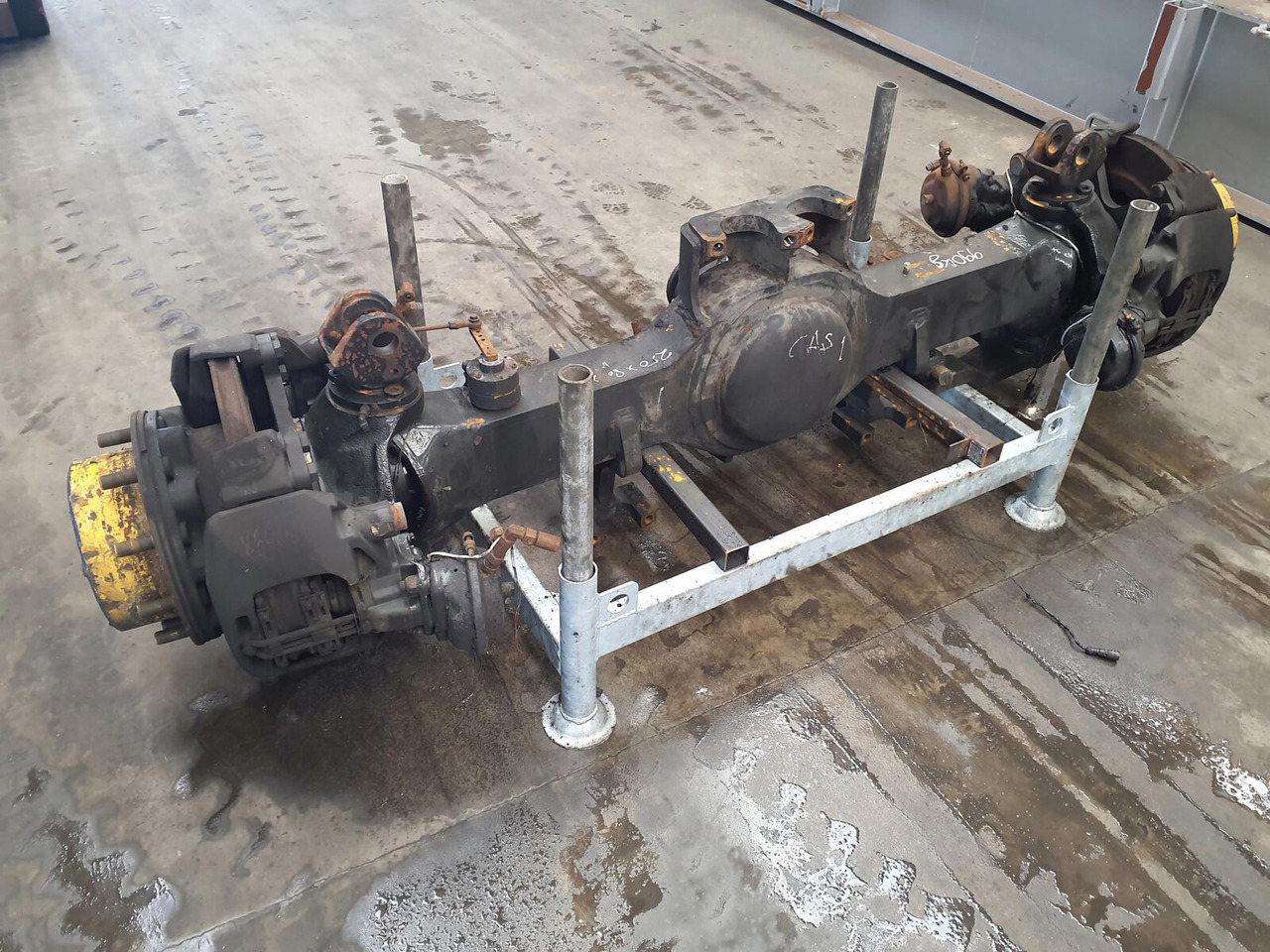 Terex AC 50-1 axle 1 - المحور و قطع الغيار - موبايل كرين: صور 1 Terex AC 50-1 axle 1 - المحور و قطع الغيار - موبايل كرين: صور 1