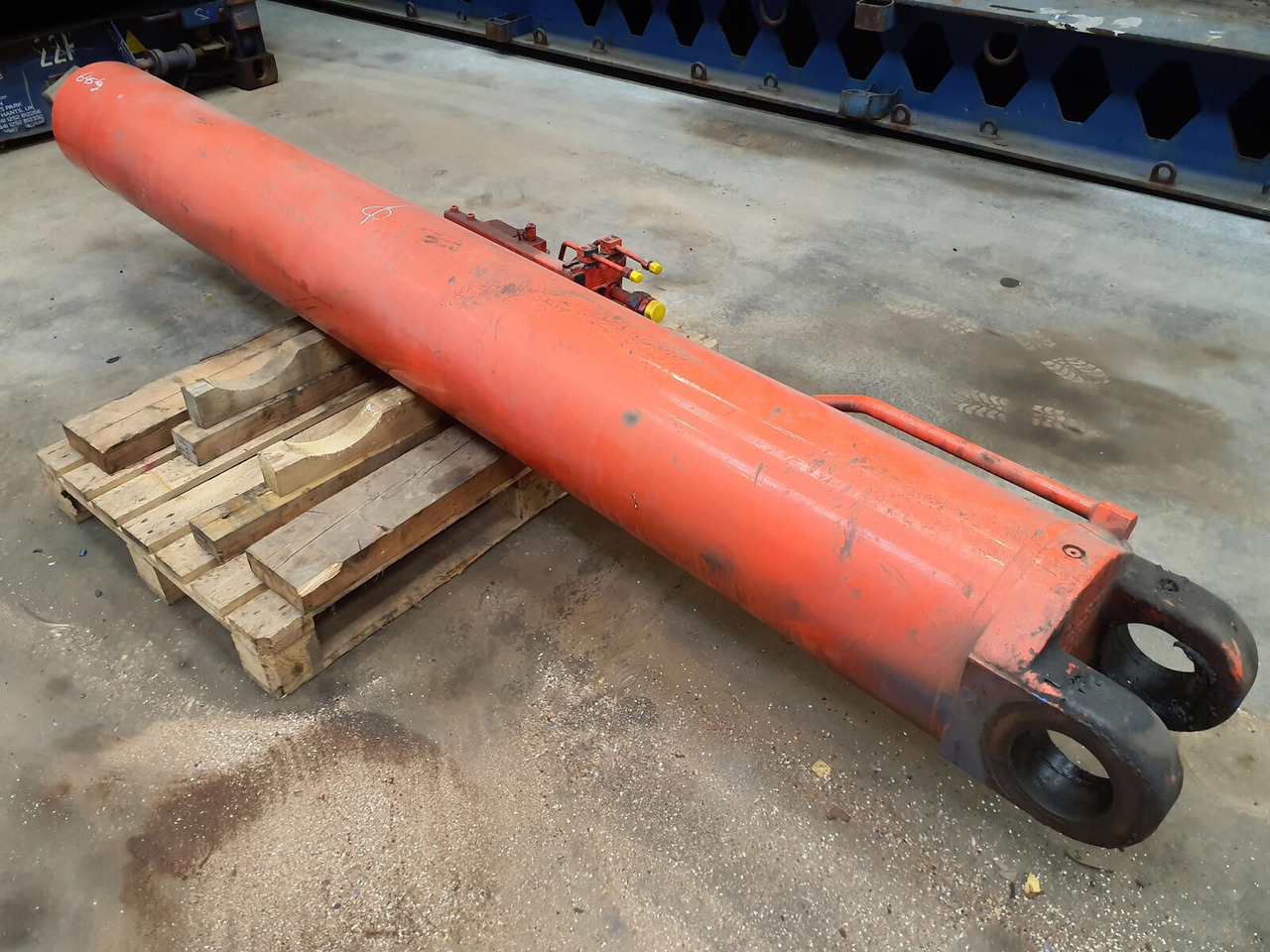 Terex AC 50 boom cylinder - الاسطوانة الهيدروليكية - موبايل كرين: صور 4 Terex AC 50 boom cylinder - الاسطوانة الهيدروليكية - موبايل كرين: صور 4