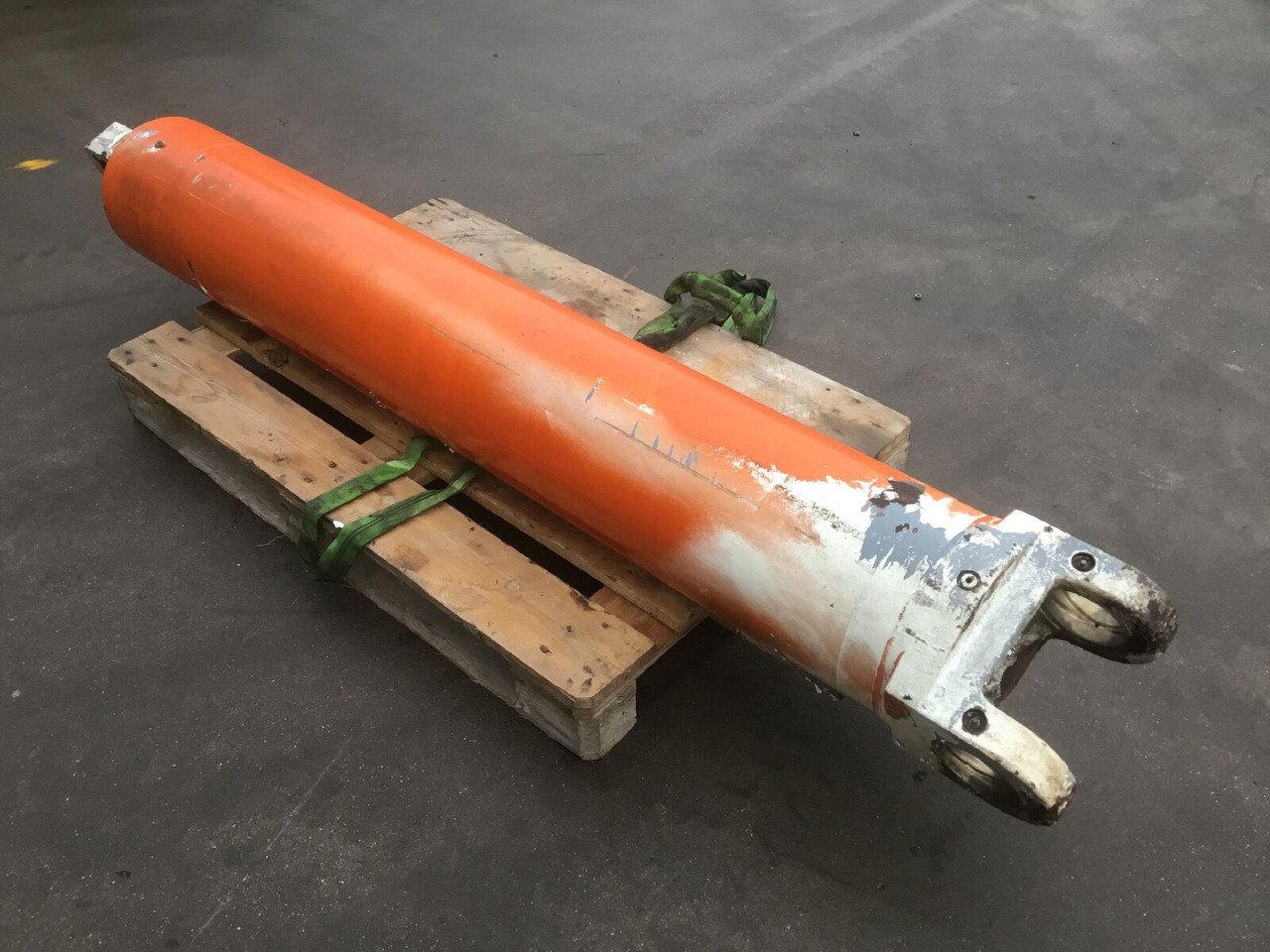 Terex AC 75 boom lift cylinder - الاسطوانة الهيدروليكية - موبايل كرين: صور 2 Terex AC 75 boom lift cylinder - الاسطوانة الهيدروليكية - موبايل كرين: صور 2