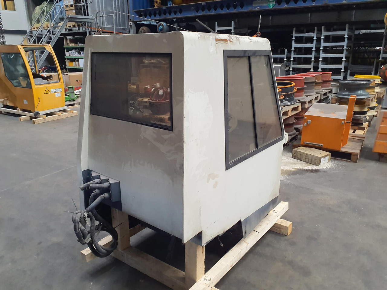 Terex PPM ATT 250 lower cabin - الكبائن - موبايل كرين: صور 4 Terex PPM ATT 250 lower cabin - الكبائن - موبايل كرين: صور 4