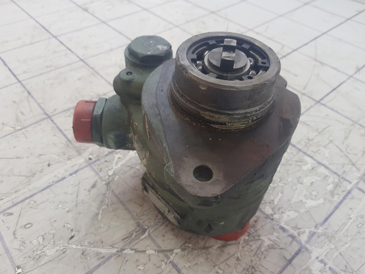 ZF ZF steering pump - مضخة التوجيه - موبايل كرين: صور 2 ZF ZF steering pump - مضخة التوجيه - موبايل كرين: صور 2