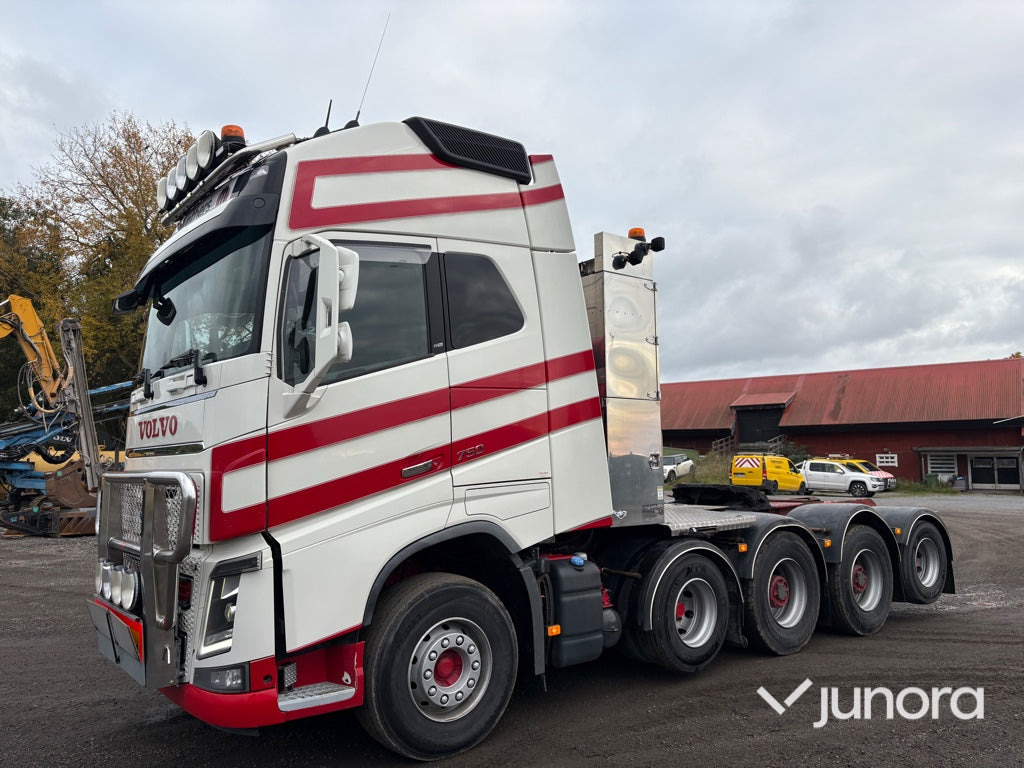 Dragbil / Lastbil - VOLVO, FH 6X4 - شاحنة جرار: صور 2 Dragbil / Lastbil - VOLVO, FH 6X4 - شاحنة جرار: صور 2