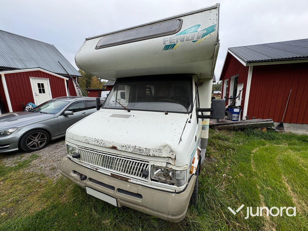 Fiat Ducato Fendt 640 SK Husbil - موتر هوم سقف عالي: صور 2 Fiat Ducato Fendt 640 SK Husbil - موتر هوم سقف عالي: صور 2