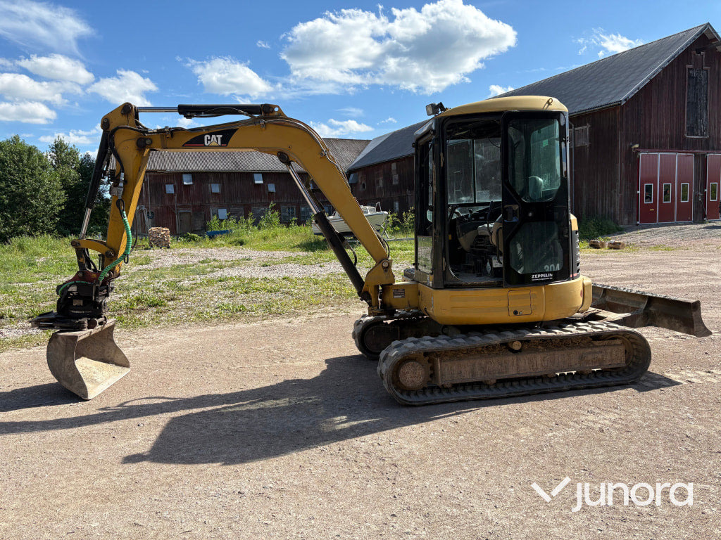 Grävmaskin CAT 304 CR 4-ton - حفارة مصغرة: صور 3 Grävmaskin CAT 304 CR 4-ton - حفارة مصغرة: صور 3