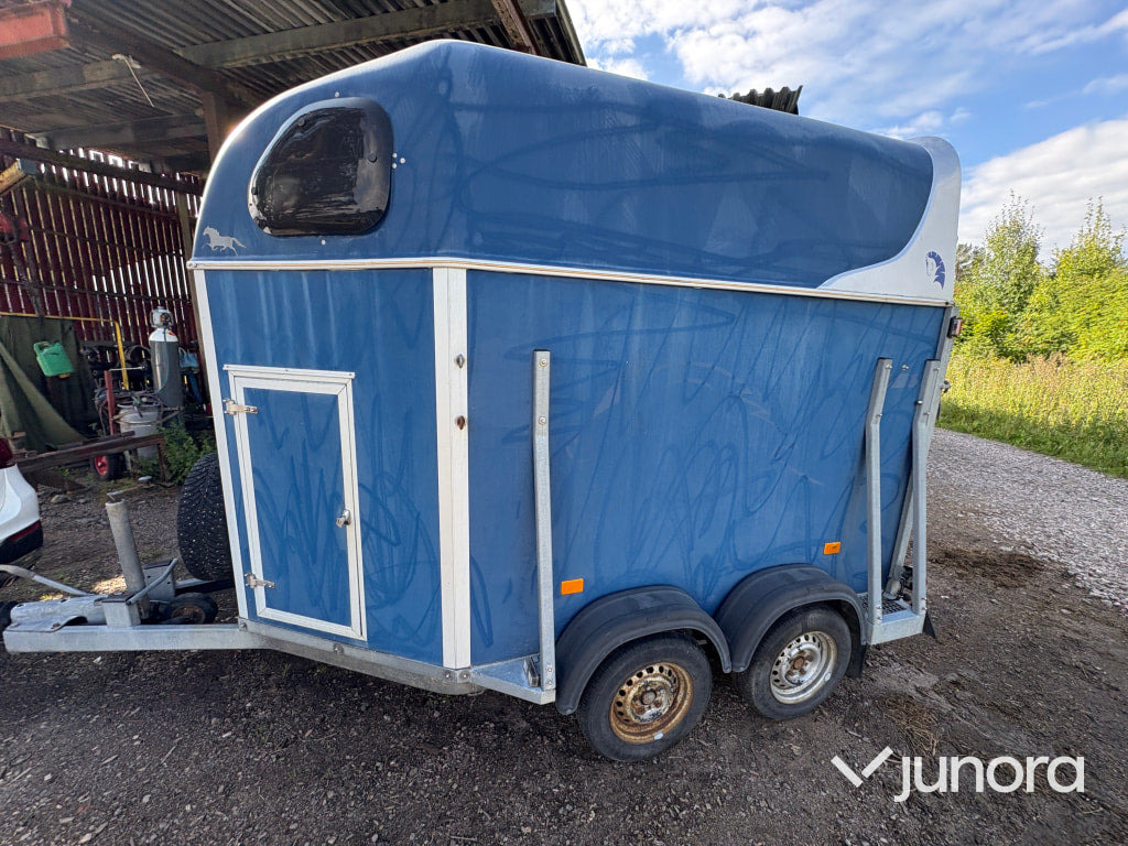 Hästtransport - Cheval Liberté - عربة نقل خيل: صور 4 Hästtransport - Cheval Liberté - عربة نقل خيل: صور 4