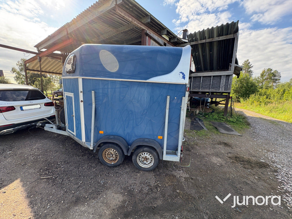 Hästtransport - Cheval Liberté - عربة نقل خيل: صور 1 Hästtransport - Cheval Liberté - عربة نقل خيل: صور 1