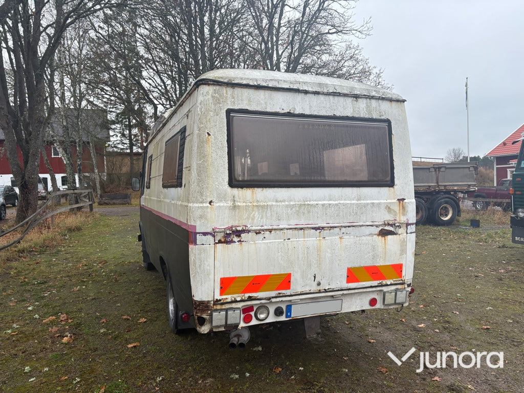 Husbil - Mercedes Benz, L 508 D35 - كرفان فان: صور 4 Husbil - Mercedes Benz, L 508 D35 - كرفان فان: صور 4