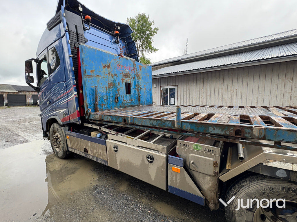 Lastbil Volvo FH16 6*4 - شاحنات مسطحة: صور 4 Lastbil Volvo FH16 6*4 - شاحنات مسطحة: صور 4