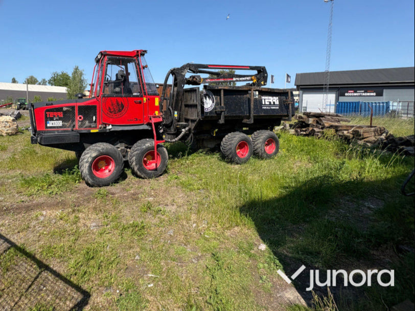 Skotare - Terri 3 FW 2022 - شاحنات نقل الأخشاب في الغابات: صور 2 Skotare - Terri 3 FW 2022 - شاحنات نقل الأخشاب في الغابات: صور 2