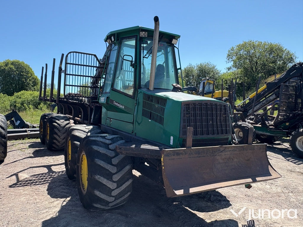 Skotare Timberjack 1110C - شاحنات نقل الأخشاب في الغابات: صور 3 Skotare Timberjack 1110C - شاحنات نقل الأخشاب في الغابات: صور 3