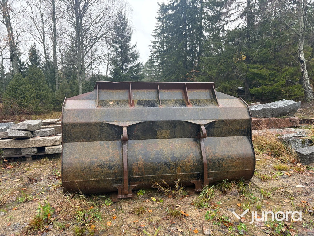 Tandskopa - Volvo Stora BM - بكت شيول: صور 4 Tandskopa - Volvo Stora BM - بكت شيول: صور 4