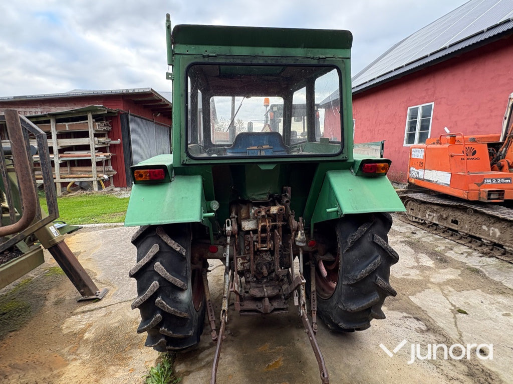 Traktor Deutz 7006 A-S - جرار: صور 4 Traktor Deutz 7006 A-S - جرار: صور 4