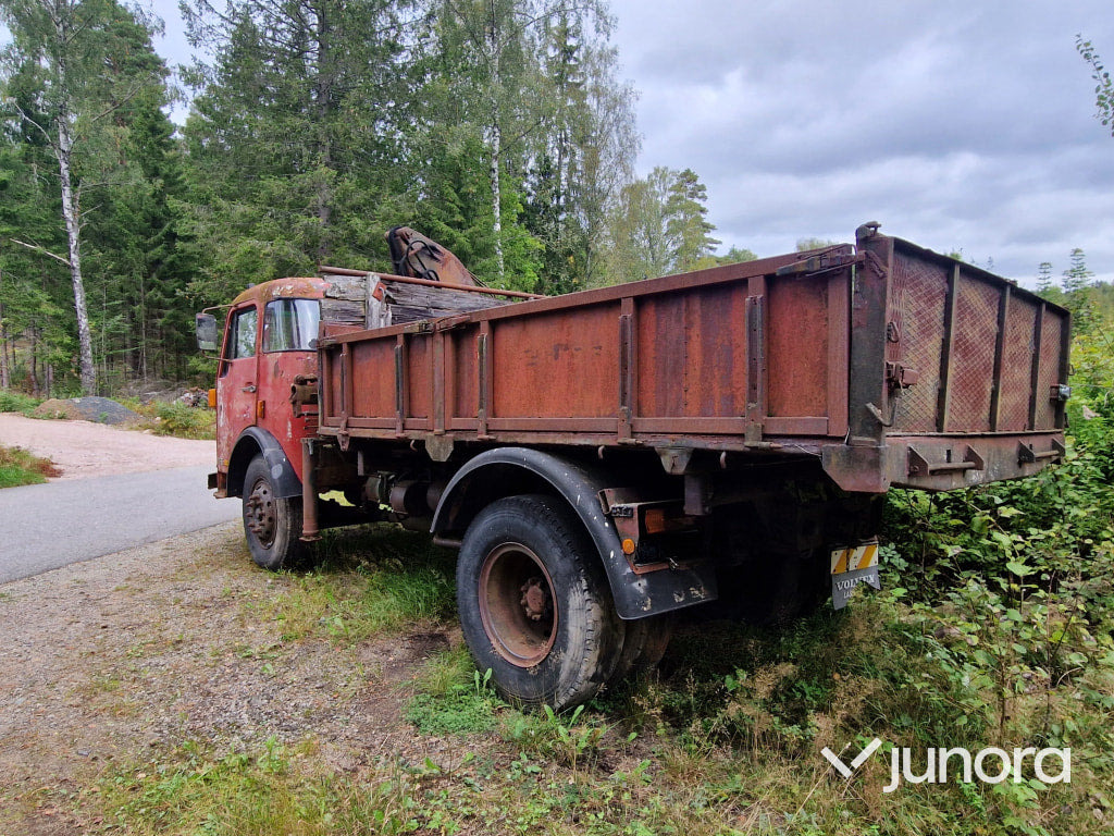 Veteranlastbil Volvo F85-34 - شاحنات مسطحة, شاحنة كرين: صور 4 Veteranlastbil Volvo F85-34 - شاحنات مسطحة, شاحنة كرين: صور 4