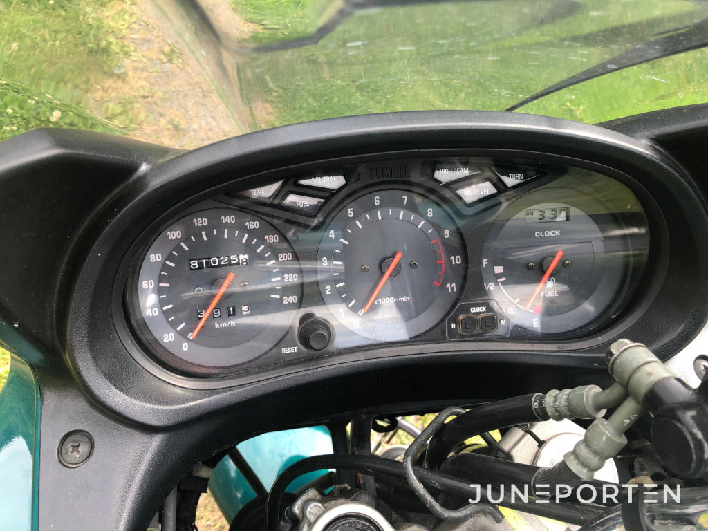 Yamaha Xj 900s - دراجة بخارية: صور 5 Yamaha Xj 900s - دراجة بخارية: صور 5