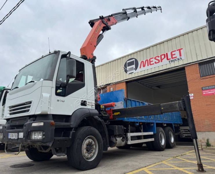Iveco Trakker 310 - شاحنات مسطحة: صور 1 Iveco Trakker 310 - شاحنات مسطحة: صور 1